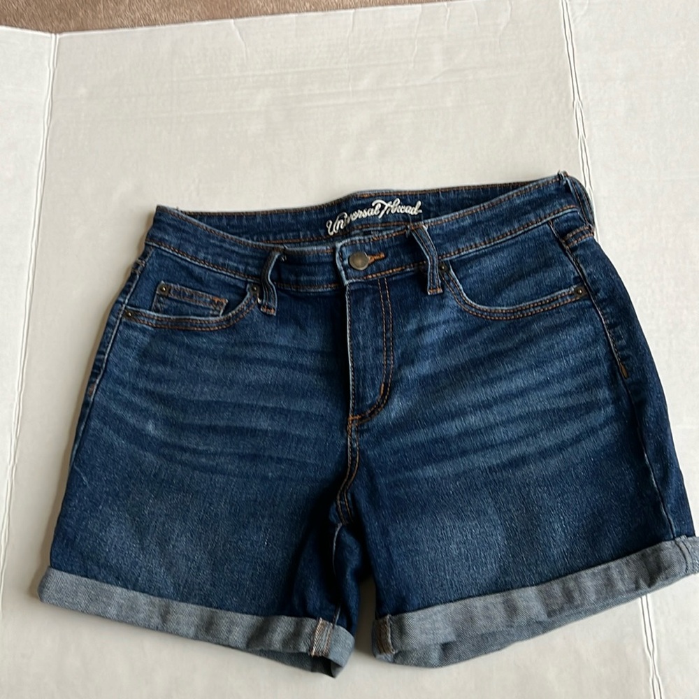 Universal Thread Size 4/27 Shorts Denim Shorts-Euc